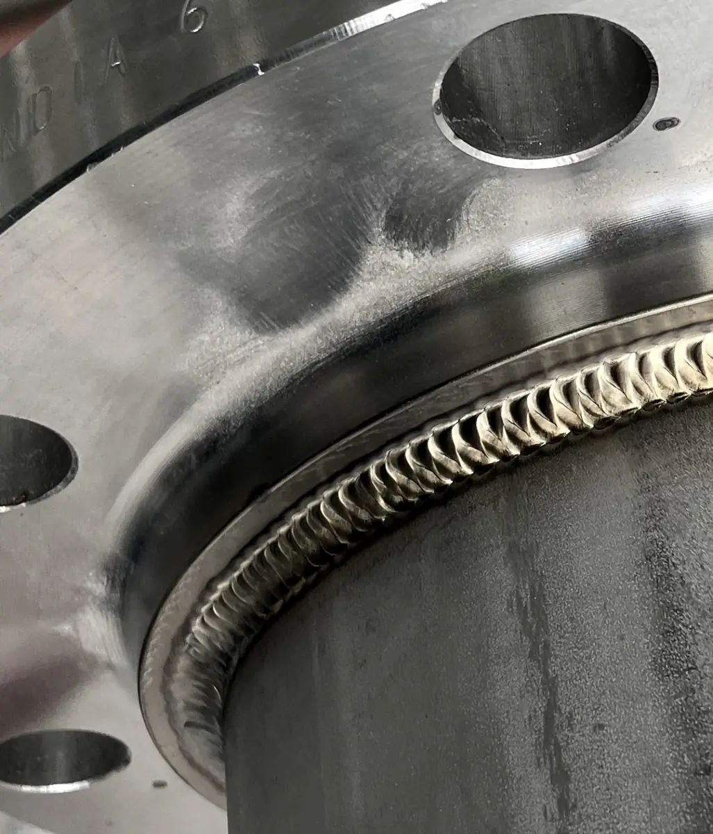 316 stainless flange-to-pipe TIG weld